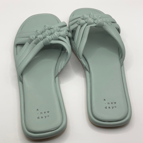 Target Women's Dulce Padded Knot Slide Sandals - A New Day Light Blue. Size 9 - Picture 3 of 4
